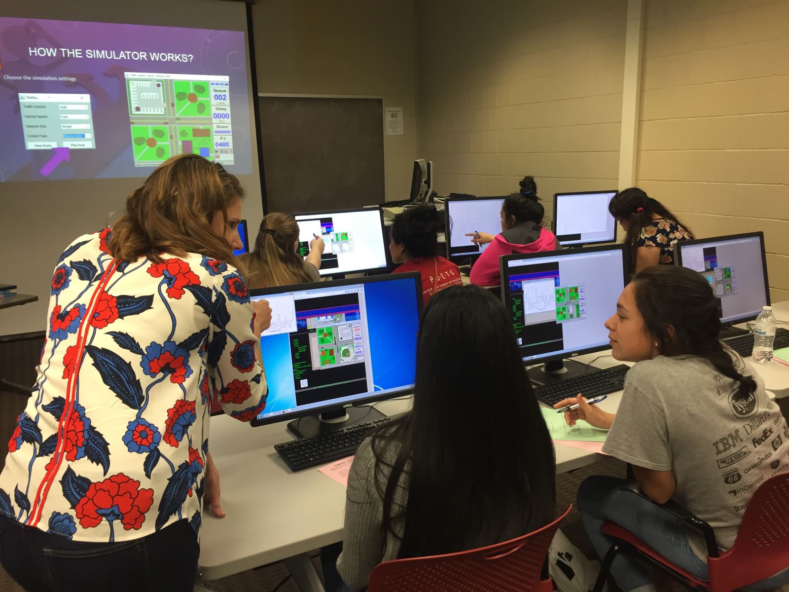 Dr. Hernandez uses active learning methods with traffic simulation to engage students in STEM outreach programs