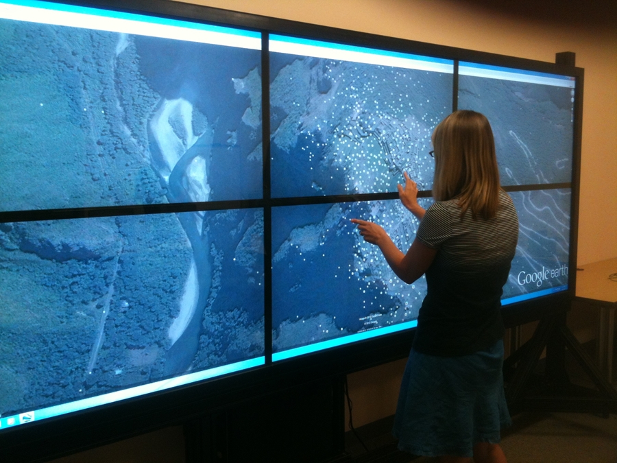 A researcher at the Center for Advanced Spatial Technologies uses the center's RazorVue to use Google Earth, which uses GIS data to georeference specific locations.
