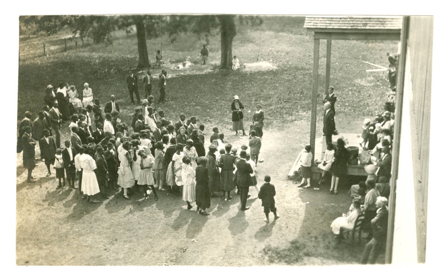 Mr. E.C. Hornor, president of Helena Chamber of Commerce, speaking at Southland Spring Fair and Exhibit, 1924.