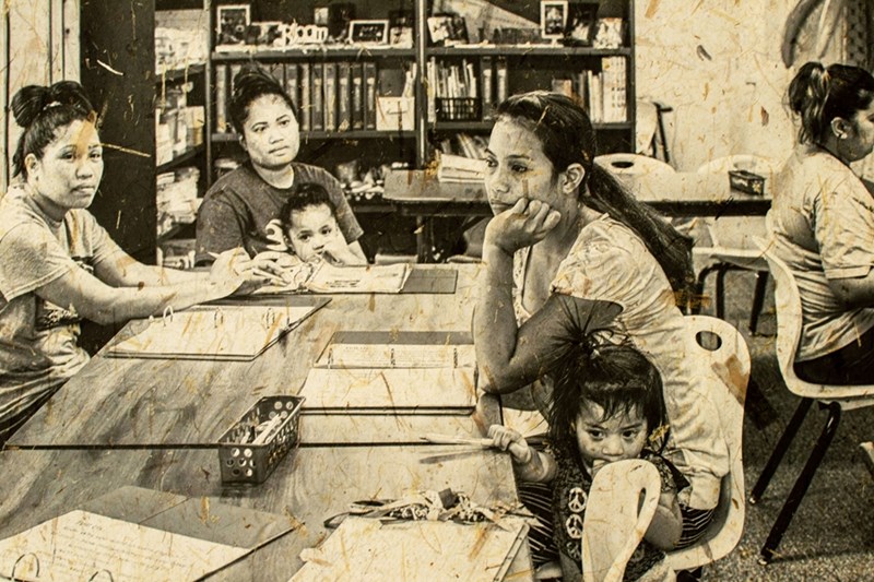Image from the Lawrence Sumulong Photographs of the Marshallese Diaspora in Springdale, Arkansas, collection (MC 2557).