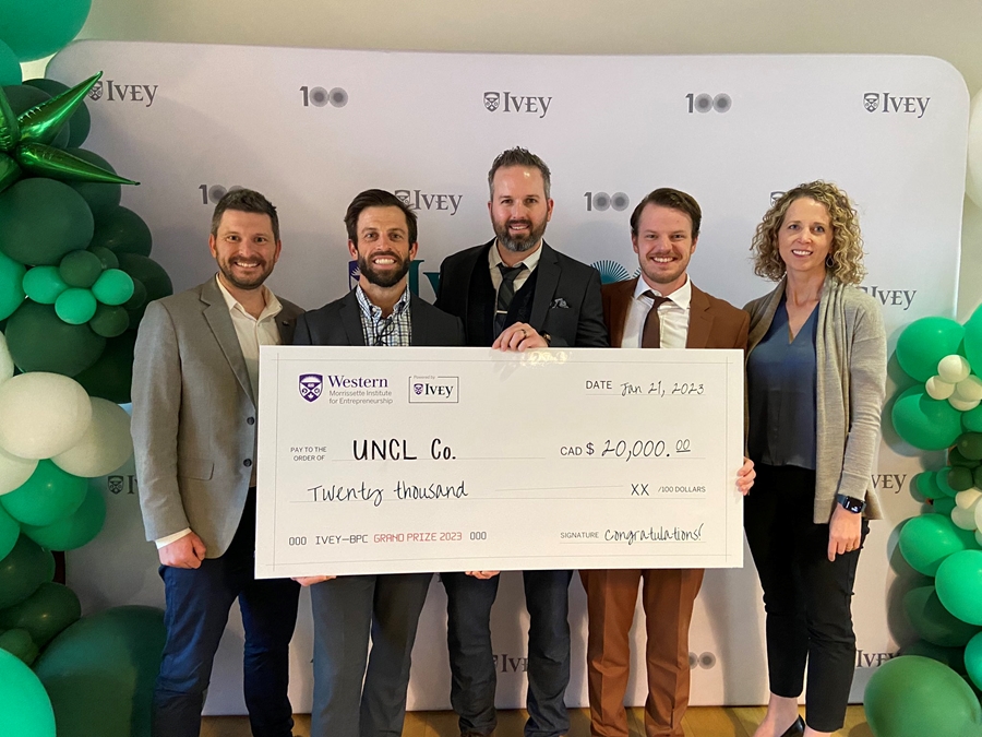 U of A Team Wins 20 000 for Cycling Innovation at Canadian