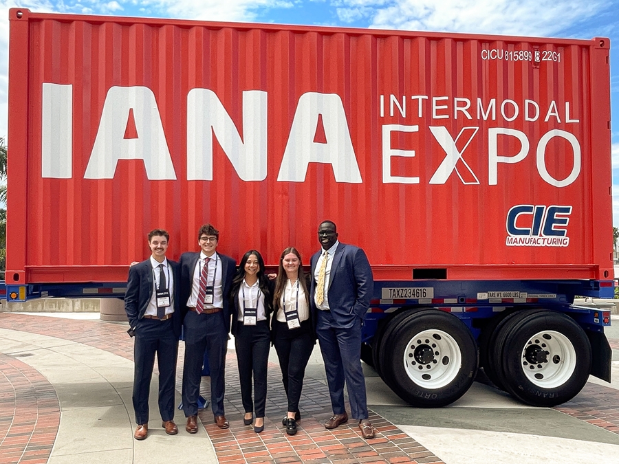 U of A Supply Chain Students Place Top Three in Intermodal