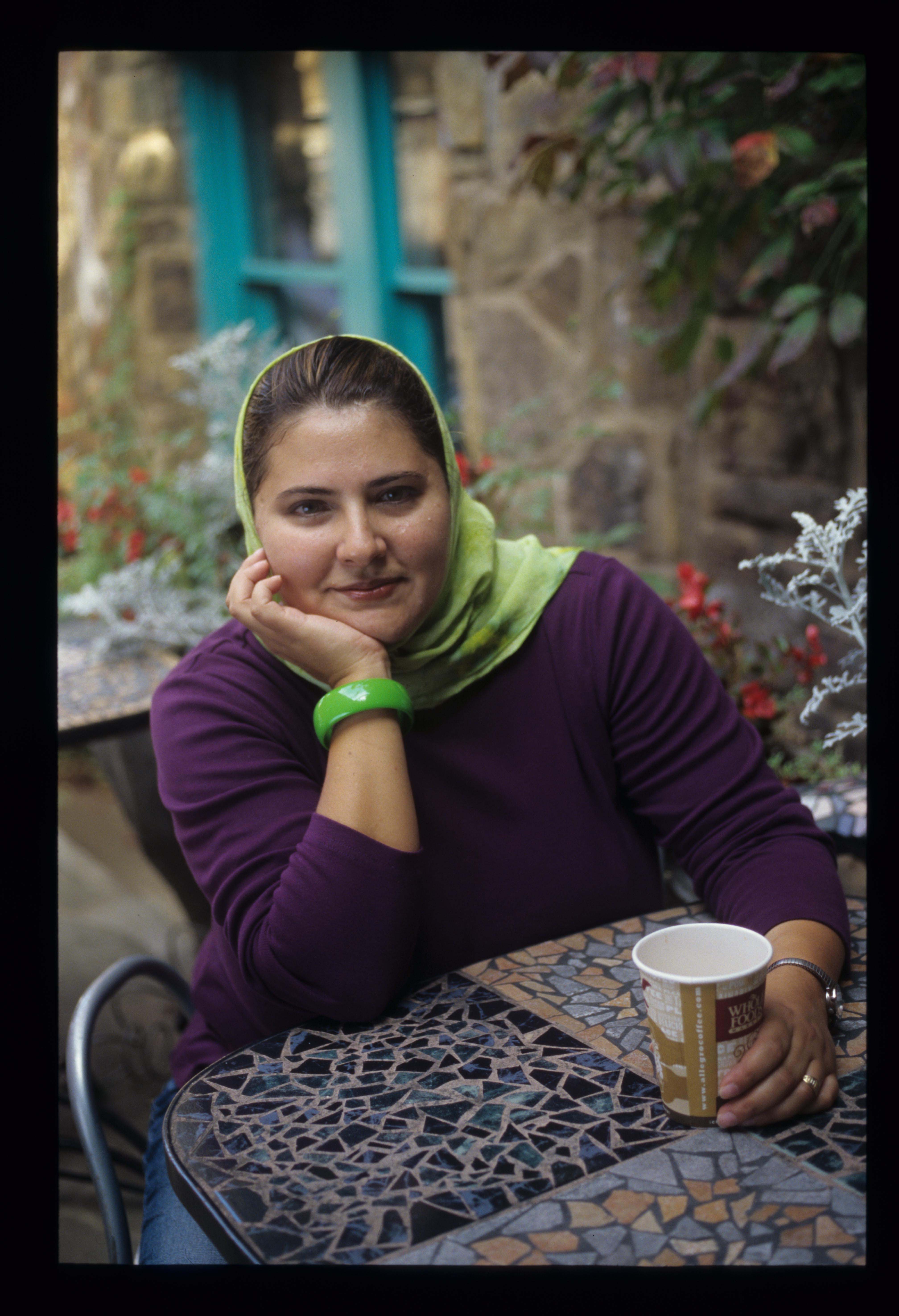 Credit for photo of Mohja Kahf at Arsaga&#8217;s: Lorraine Chittock, PADIA, and Saudi Aramco World 